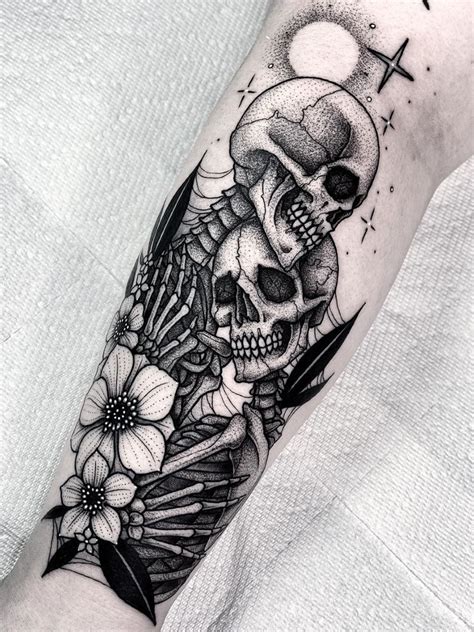 lovers skull tattoo|skeleton heads tattoos for men.